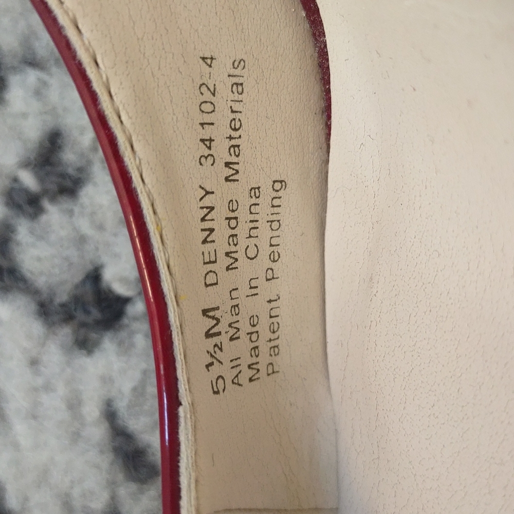 Nickels Denny 3" burgundy high heel - Picture 2 of 5